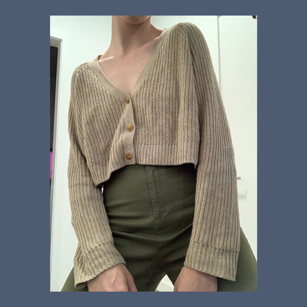 BDG cropped sweater